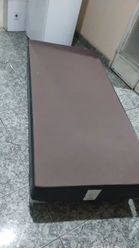 Cama box
