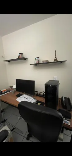 Mesa em MDF estilo industrial