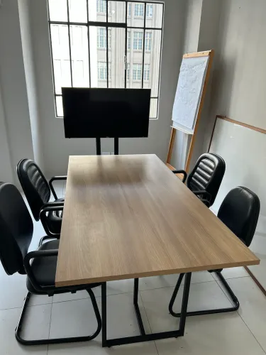 Mesa de reunião 200x90