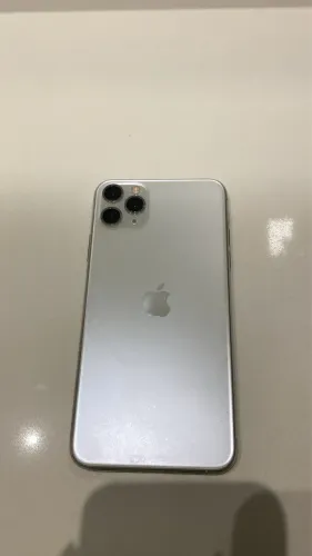Iphone 11 Pro Max Branco Usado com película + Capinha