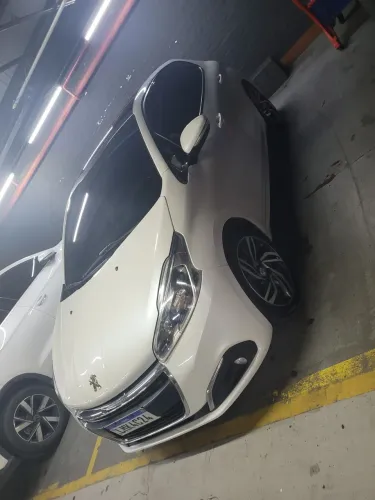 Peugeot 208 Allure 1.6 Flex 16V 5P Aut. 2017