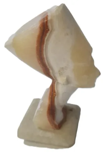 Pequeno Busto da Rainha Nefertiti em Alabastro ou Ônix Natural (12 cm)Descrição: Elegante