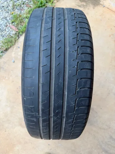 Par de Pneu  continental 235/50 r19 runflat