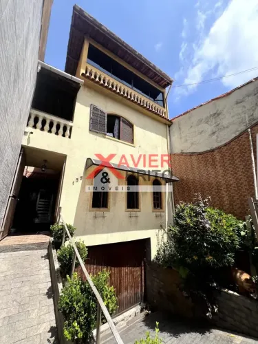 Sobrado 242m2 c/ 5 Quartos, Salão de Festas e Edícula no Jd Santa Maria | 750mil, Permuta