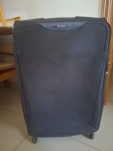 Mala Grande Samsonite Base Hits 77cm Preta - Estado de Nova / Usada 2x