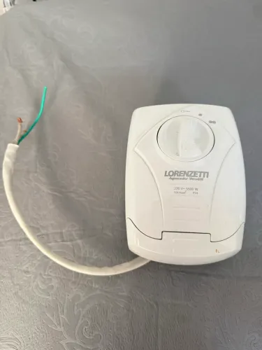 Vende-se aquecedor lorenzetti 220V semi-novo