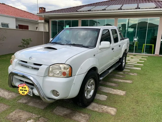 Nissan Frontier Se/se Strik/one CD 4X4 2.8 Dies 2003