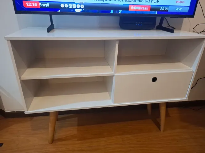 Rack pequeno TV até 50 polegadas