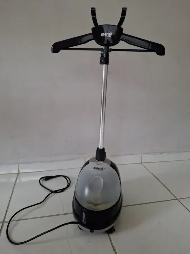 Vendo passadeira a vapor vertical pra bota preço