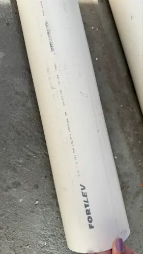 VENDO 03 TUBO DE 100 - ESGOTO ( FORTLEV)