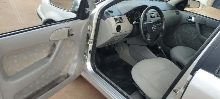 Volkswagen Gol Geração III Power 1.0 MI 16V Gasolina Mec. 4P 2002