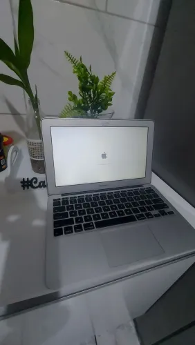 Macbook