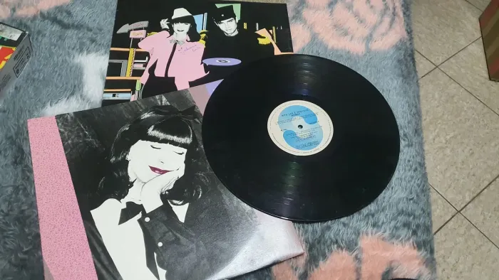 LP disco vinil Rita Lee - Bombom - Desculpe O Auê ( Original De 1983)
