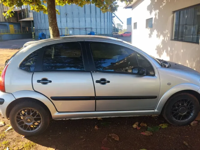 Citroen C3 GLX 1.4/ GLX Sonora 1.4 Flex 8V 5P 2006