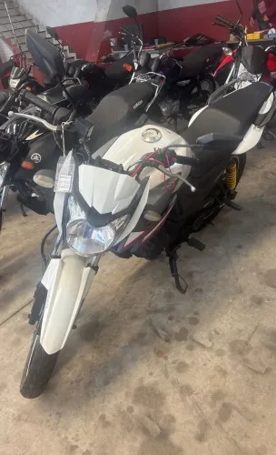 Yamaha YS 150 Fazer 150 cc