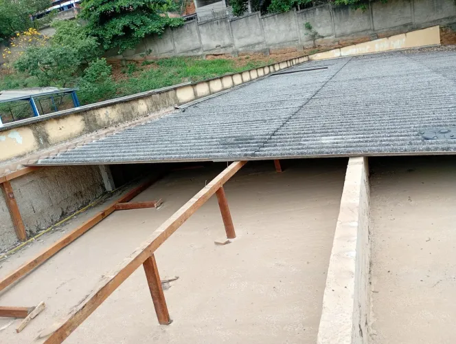 ( big telhão de amianto) grande no tamanho 