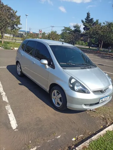 Honda Fit EX/ S 1.5/ EX 1.5 Flex 16V 5P Mec. 2005