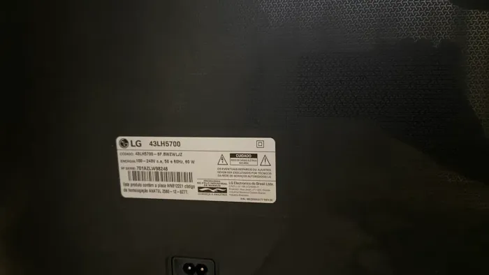 Televisão LG 43 FULL HD PRETA (ACEITO PROPOSTAS COERENTES)