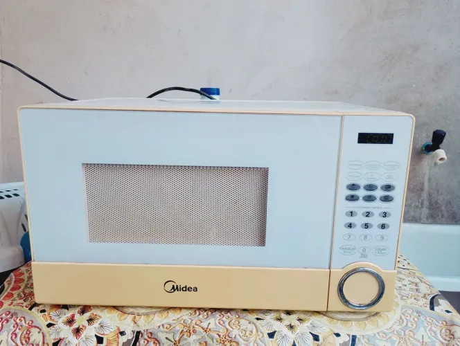 Microondas Midea