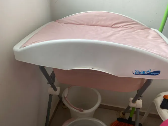 Banheira com trocador