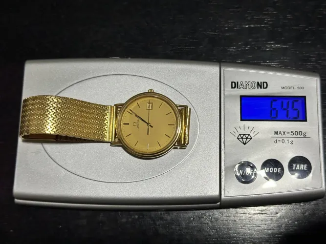 Lindo Relógio Omega completamente em Ouro 18k por 750 reais o grama