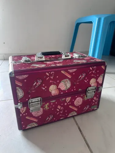 Caixa de maquiagem 