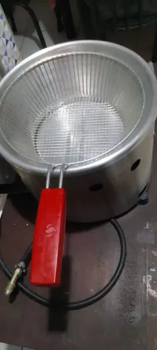 Vendo fritadeira a gás