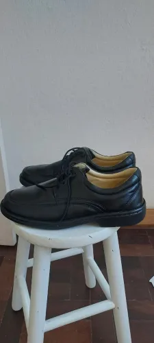 Vendo Sapato Conforto. Novo!
