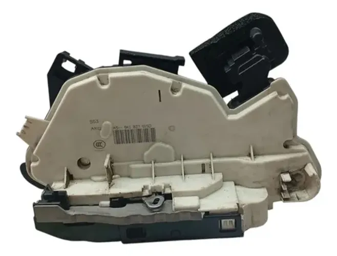 Fechadura esquerda porta dianteira Golf GTI 14