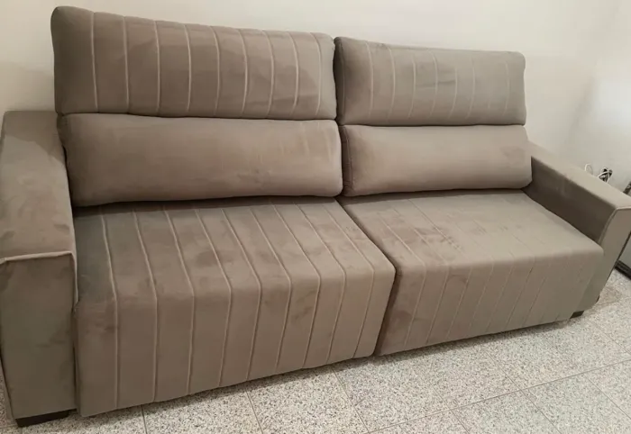 Sofá Retrátil Veludo Castor ENTREGA HOJE