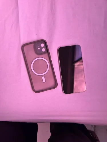 iPhone 12 muito conservado