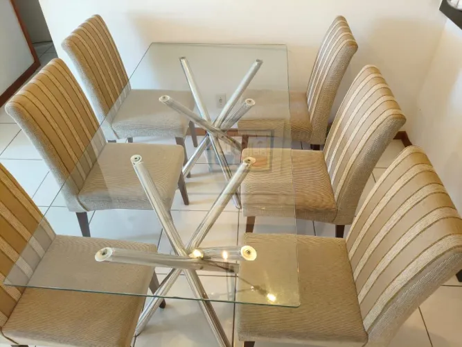Mesa de jantar