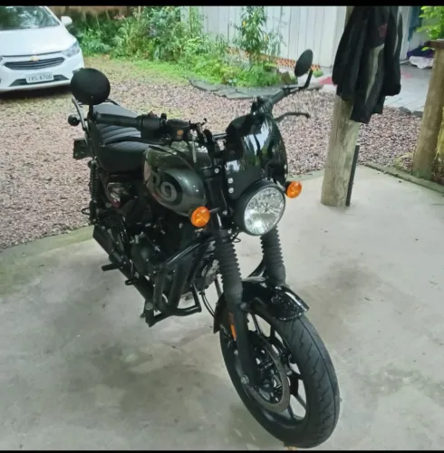 Hunter 350 Royal Enfild