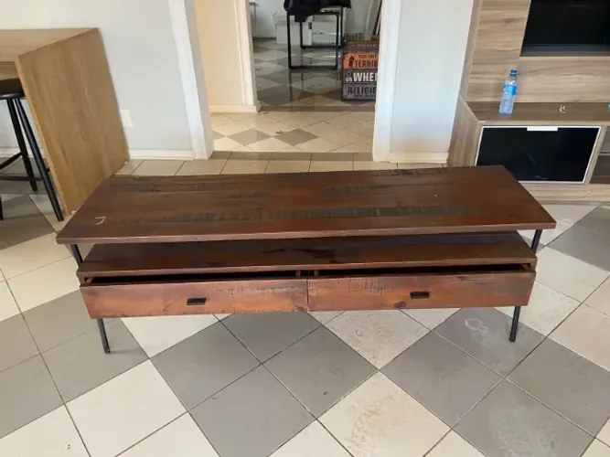 Rack de tv Tokstock