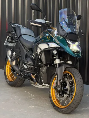 R 1300 GS TRAMONTANA VERDE 2024/2025
