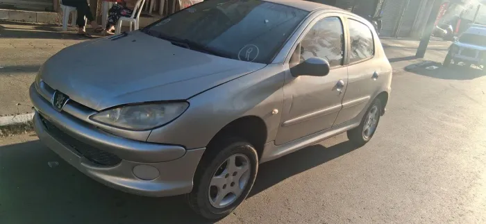 Peugeot 206 1.4 8v sucata retirada de peças somente 