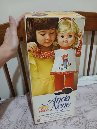 Boneca Anda Nenê da Estrela Linda Ótimo Estado 