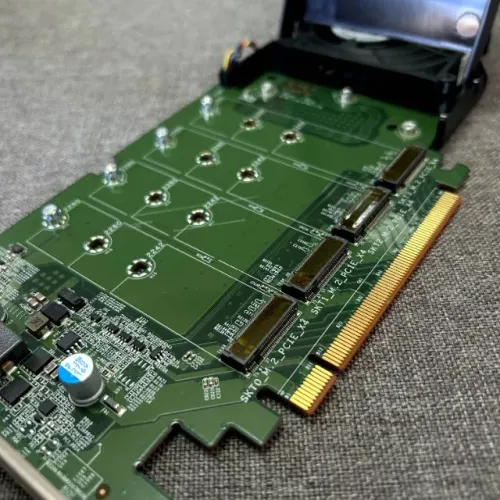 Dell Ultra-speed Drive Quad Nvme M.2 Pcie X16 Card (somente Adaptador)