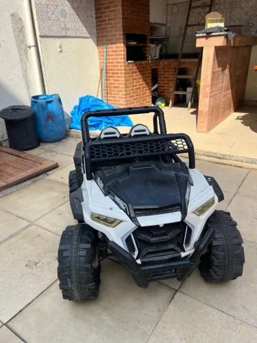 Carro elétrico 