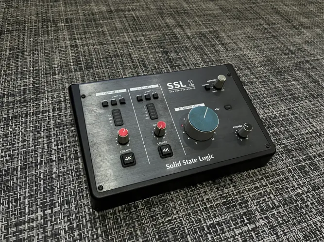 INTERFACE DE ÁUDIO SSL 2