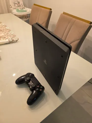 Ps4 slim 1tb Desbloqueado