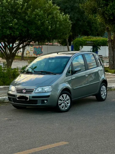 Fiat Idea ELX 1.4 MPI Fire Flex 8V 5P 2009