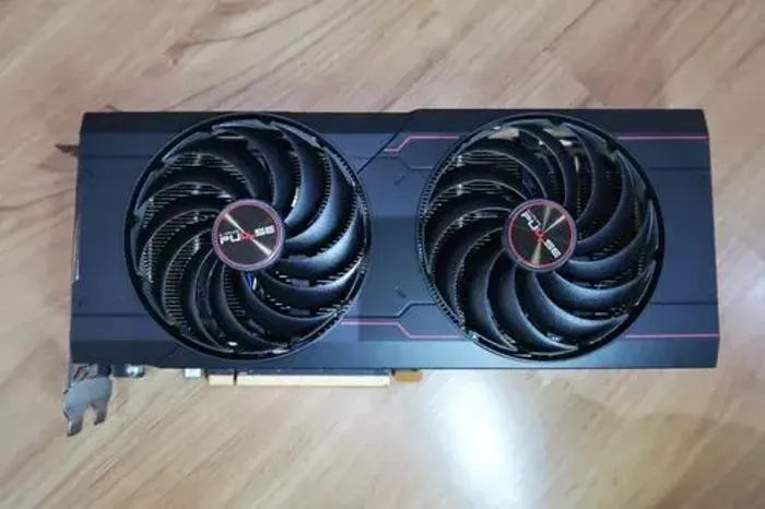 Placa de Vídeo RX 6700XT 12GB Shappire Pulse
