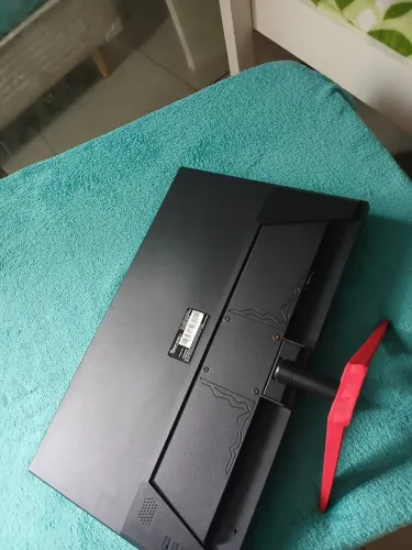 Vendo esse monitor por que comprei um novo