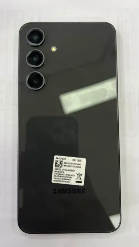Celular S24 FE