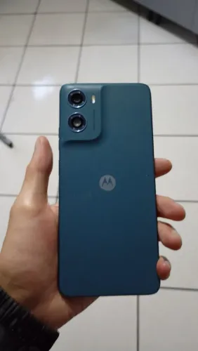 Moto G06