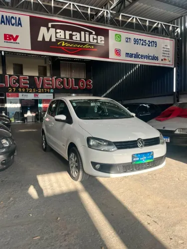 Volkswagen Fox 1.0 MI Total Flex 8V 5P 2014