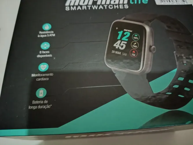 Smartwatch Mormaii Life na caixa