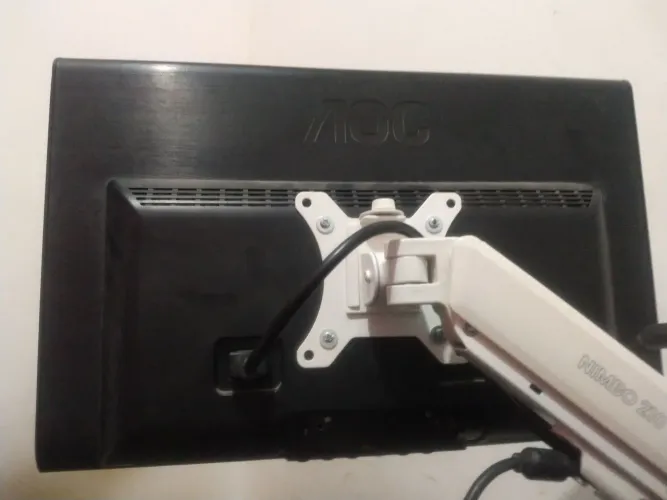 MONITOR AOC VGA