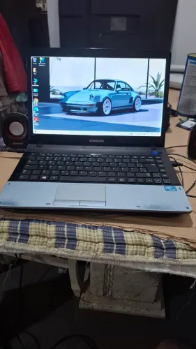 Notebook Samsung np300e4c, Intel Celeron, 4gb ram e hd 320gb 